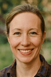 Bonnie Adair, writer at PapersOwl